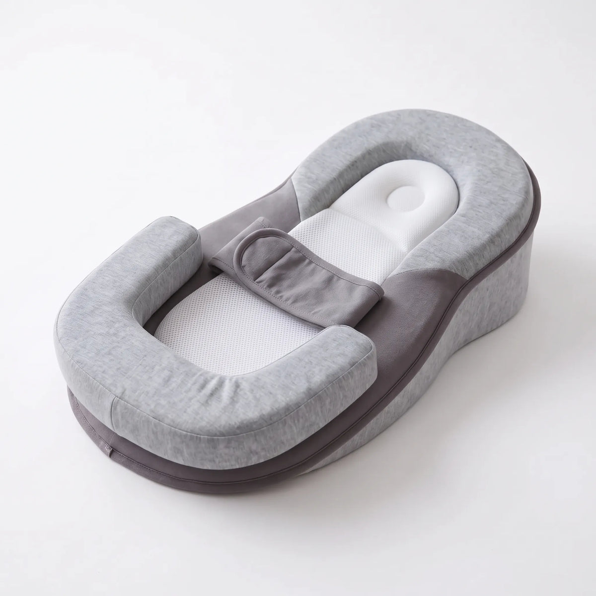 Inclined Newborn Comfort Lounger