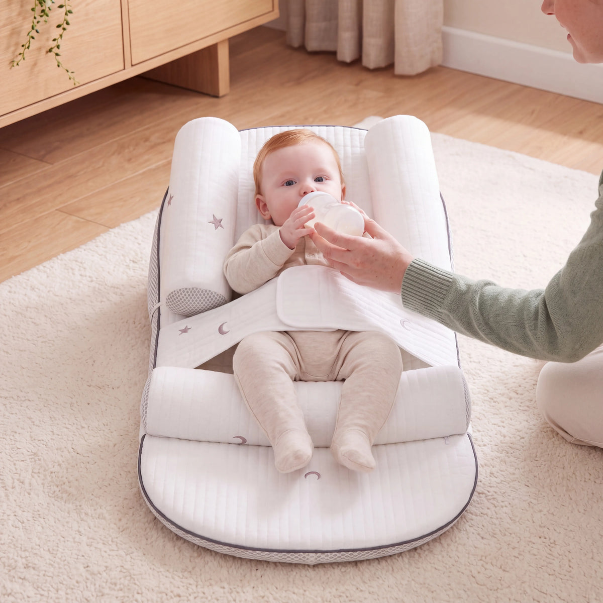 Incline Newborn Baby Nest