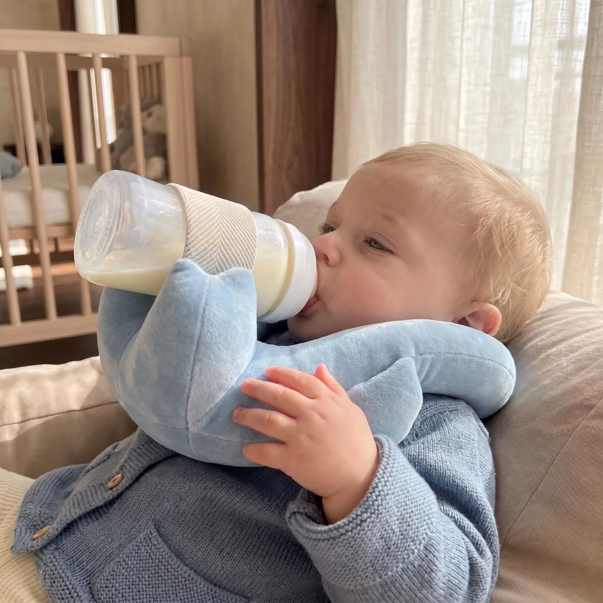 Hands Free Baby Bottle Holder