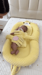 Patting Animal Baby Nest Pillow
